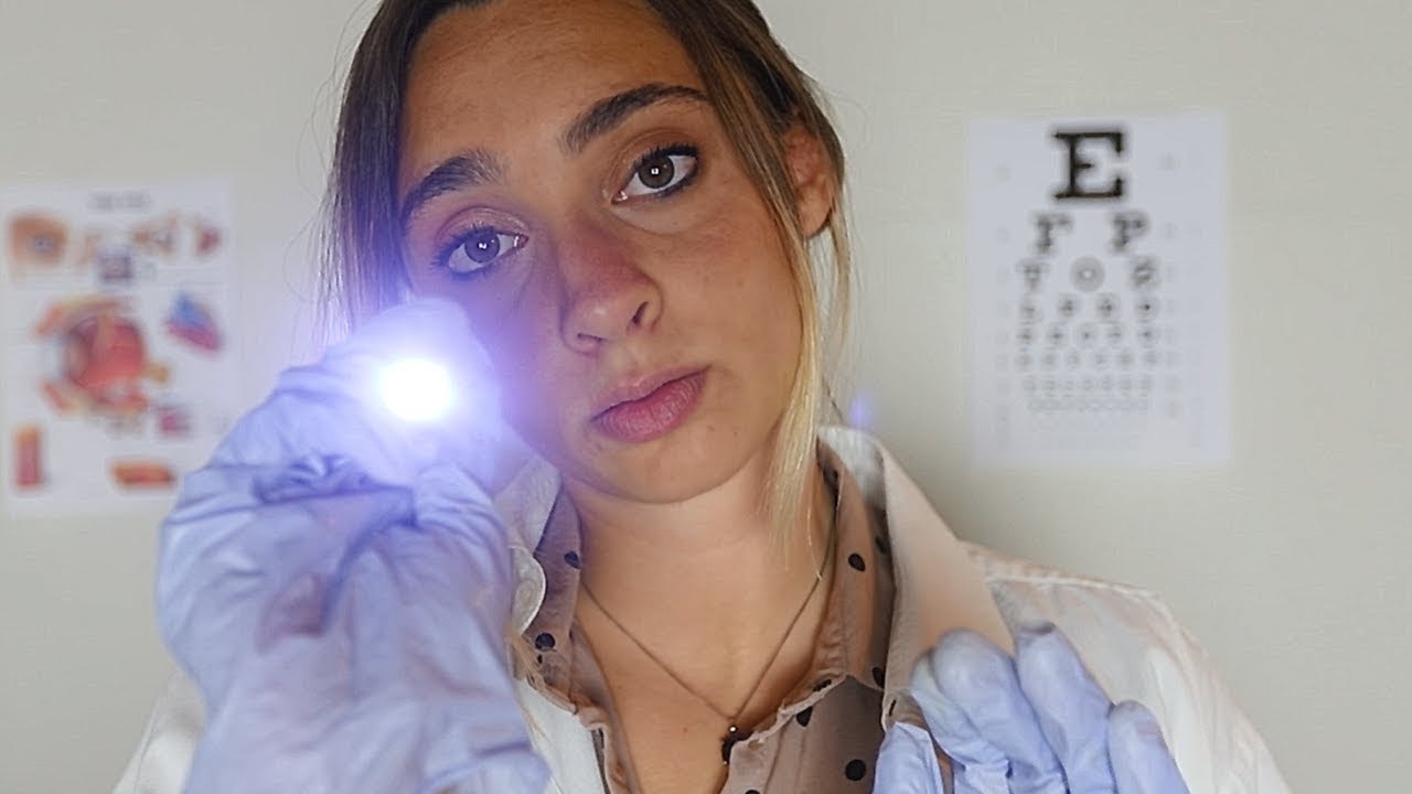 CHECKUP OCULISTICO RILASSANTE | ASMR Roleplay