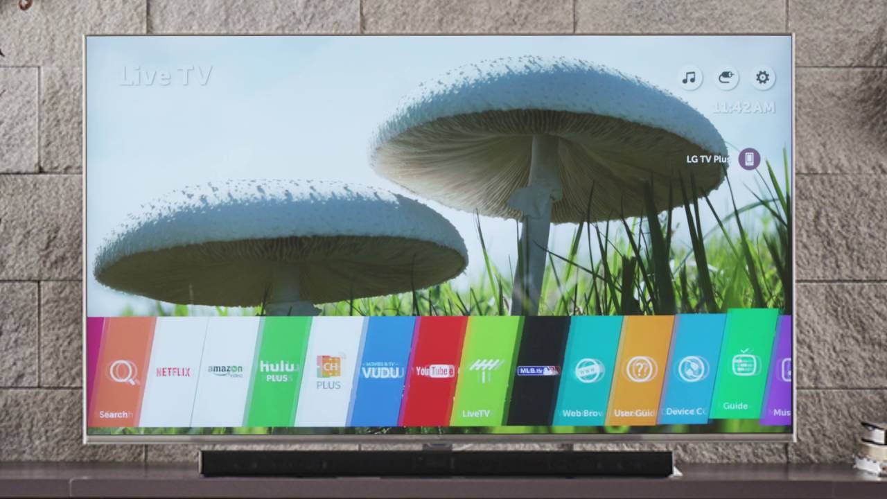 Как управлять телевизором LG с помощью телефона, транслировать изображение с экрана и многое друг...