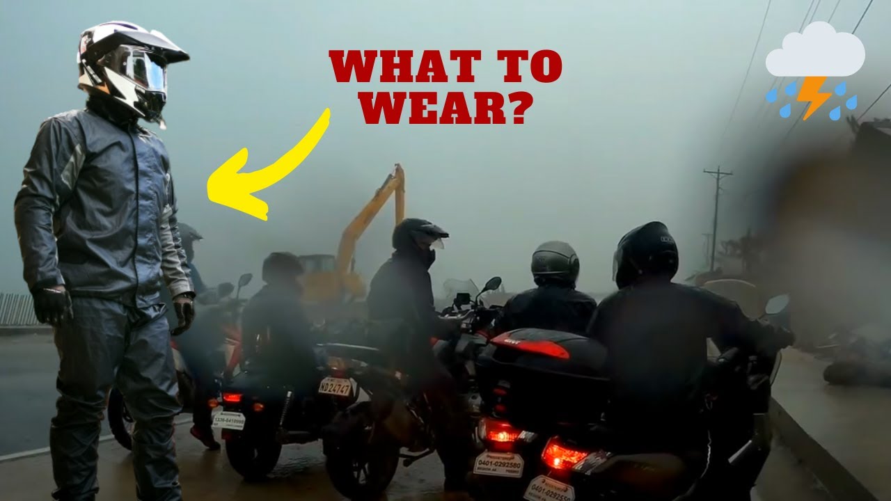 MOTORCYCLE RAIN GEAR: Tips on How to Buy the Right One [ENG SUBS]