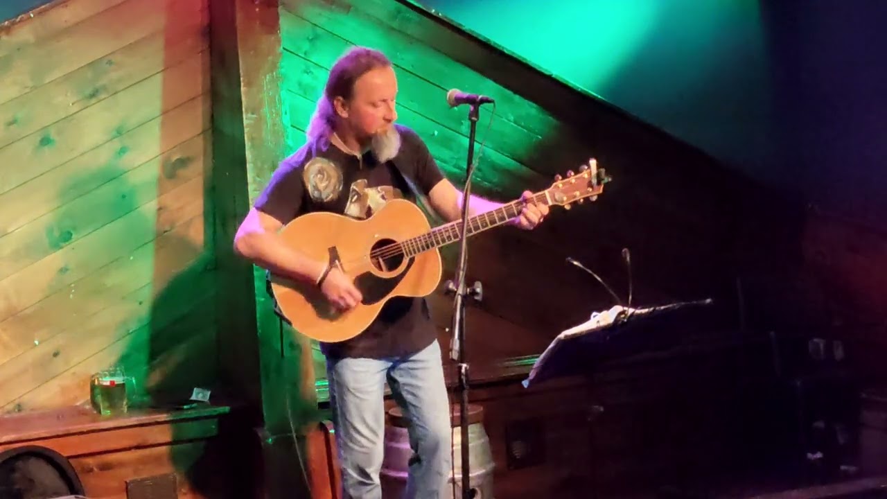 Paweł Szymiczek - Głodny diabeł