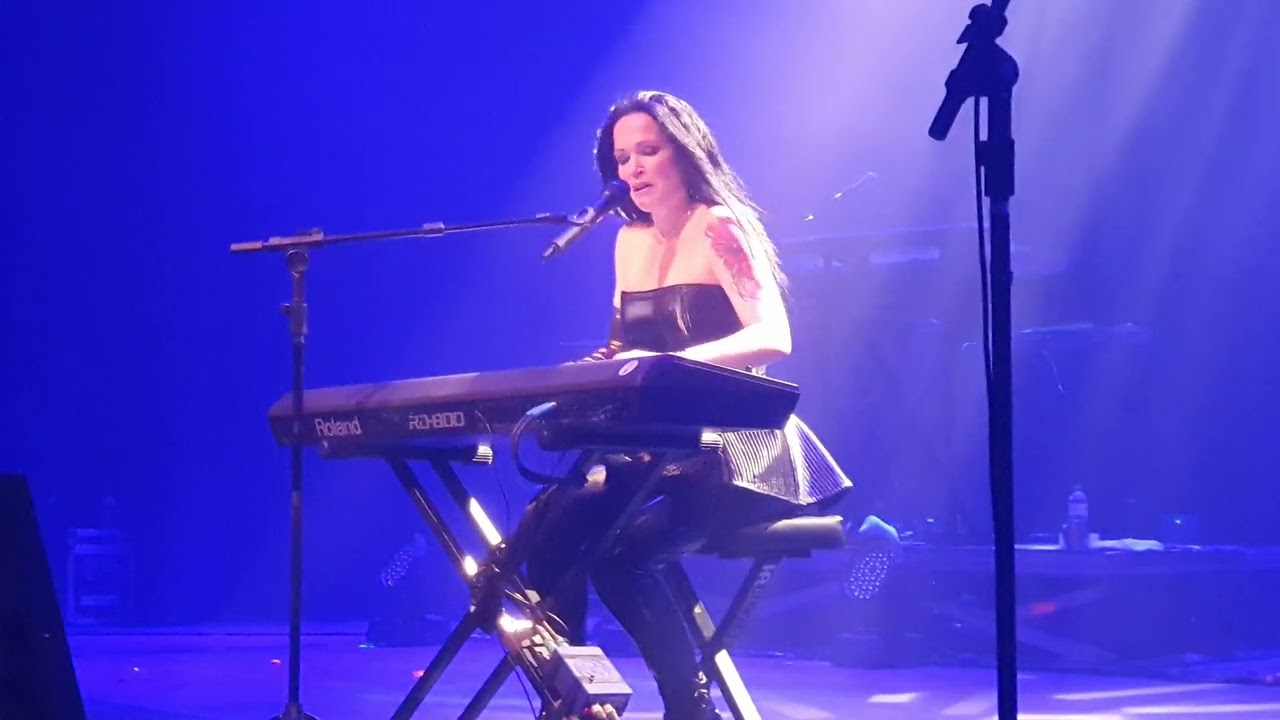 Tarja Turunen -- Loputon Yö & Oasis -- São Paulo -- 16.04.2022.