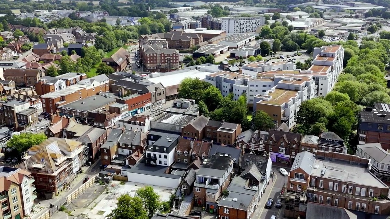Tonbridge - DJI Mini 4 Pro flight.