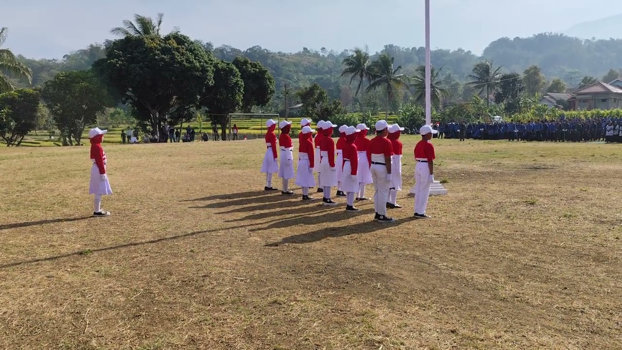 upacara 17 agustus kecamatan banjaran