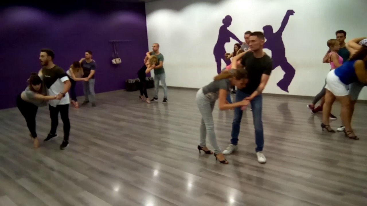Intensivo Bachata sensual:conexión-expresión corporal-ondas