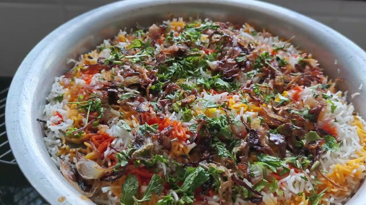 बाबांच्या birthday sathi special menu🍗😍#family #minivlog #vlog #love #biryani #dailyvlog 