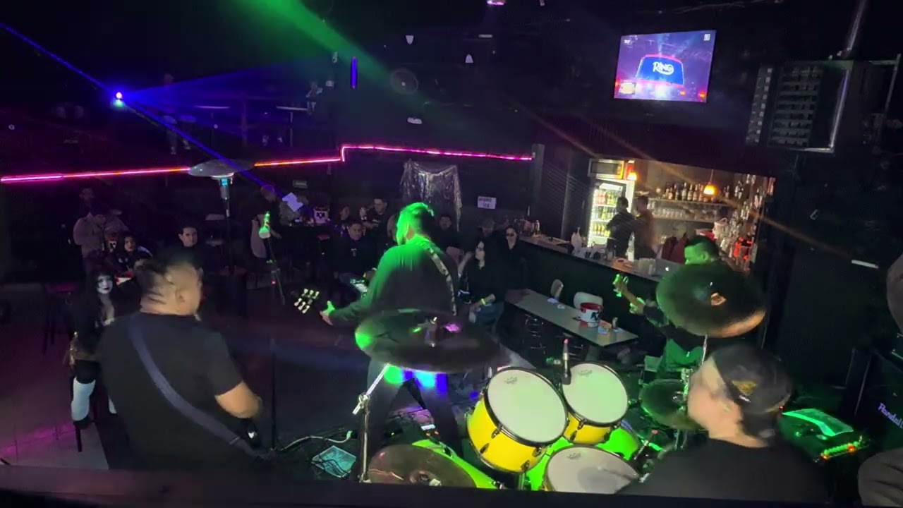 Am i evil live, by Alcoholica, #metallica #rock #live #livestream #like #funny #enjoy #life #guitar 