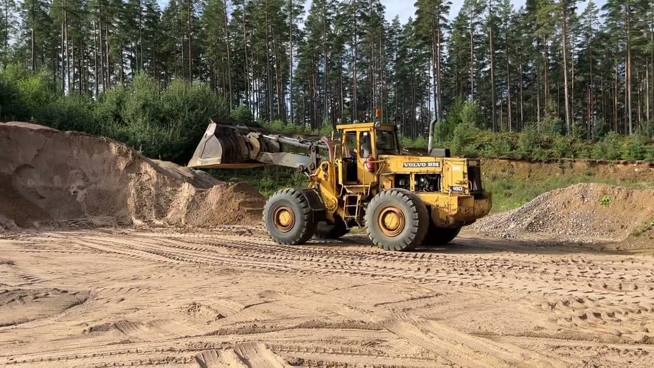 Köp Hjullastare Volvo BM L160 på Klaravik