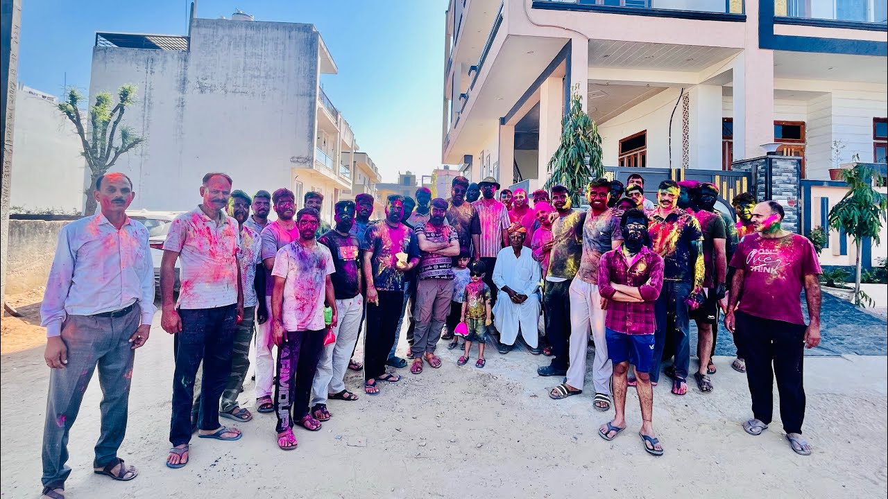 Ganda pani daal diya 😂Ye kesi holi manai 🫟