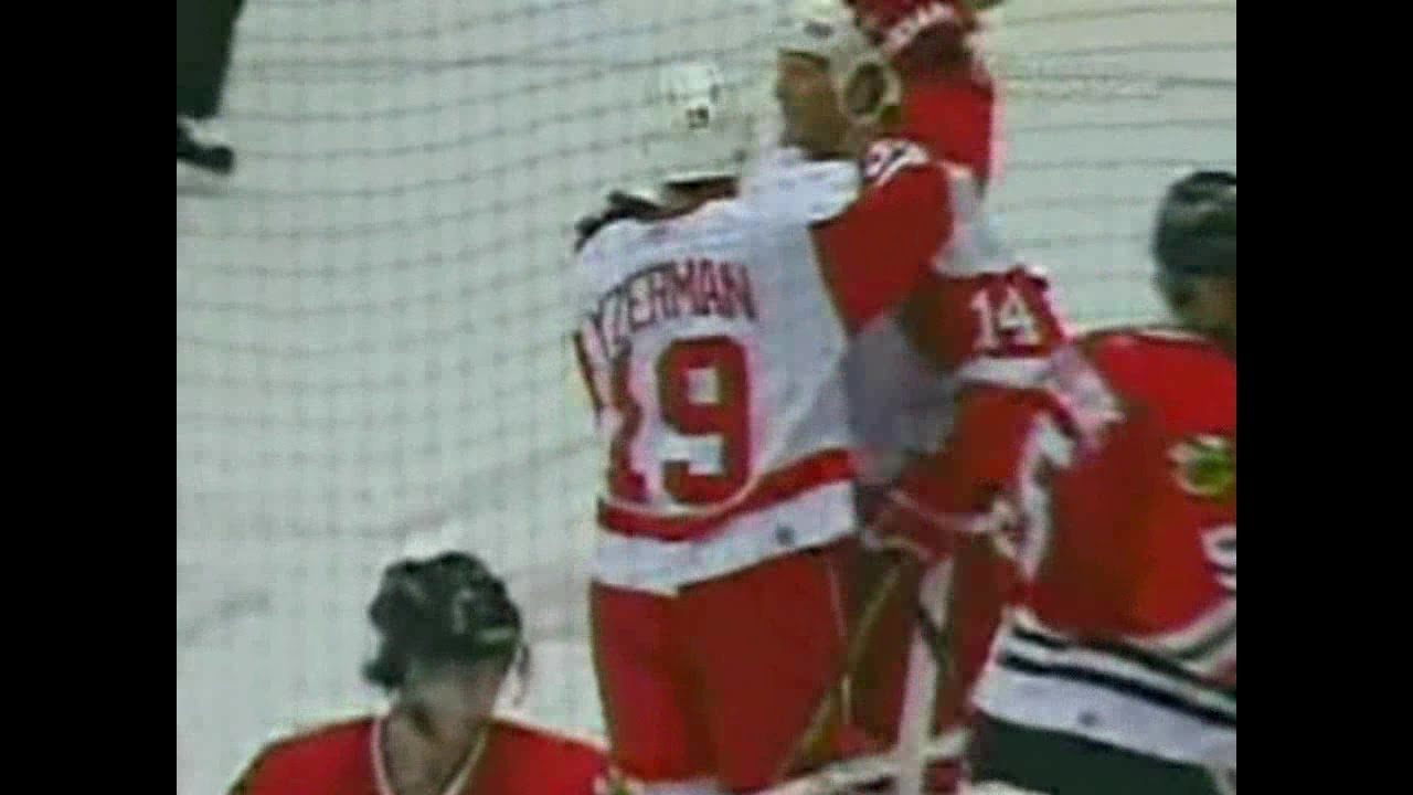 05/06 RS: Chi @ Det Highlights - 3/11/06