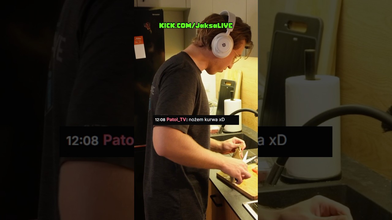 Dlaczego te og&oacute;rki są takie małe?🥒 #kick #śmieszne #streamer #burger #gotowanie
