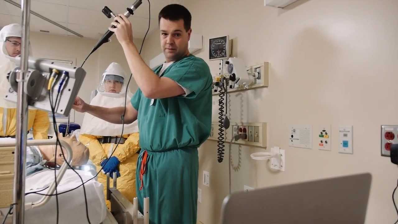 Biocontaintment Intubation Drill - Nebraska Medicine