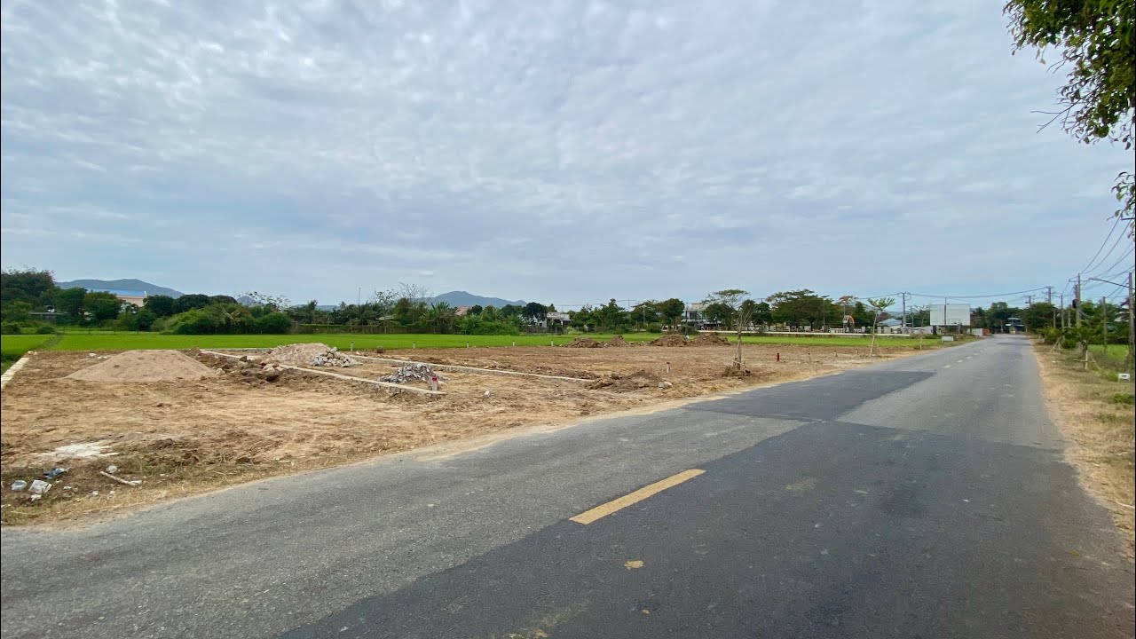 DÀN F0 MẶT TIỀN ĐƯỜNG TL44B VỪA RA SỔ - CÁCH BIỂN PHƯỚC HẢI 2KM - GIÁ CHỈ 1,7TỶ/LÔ