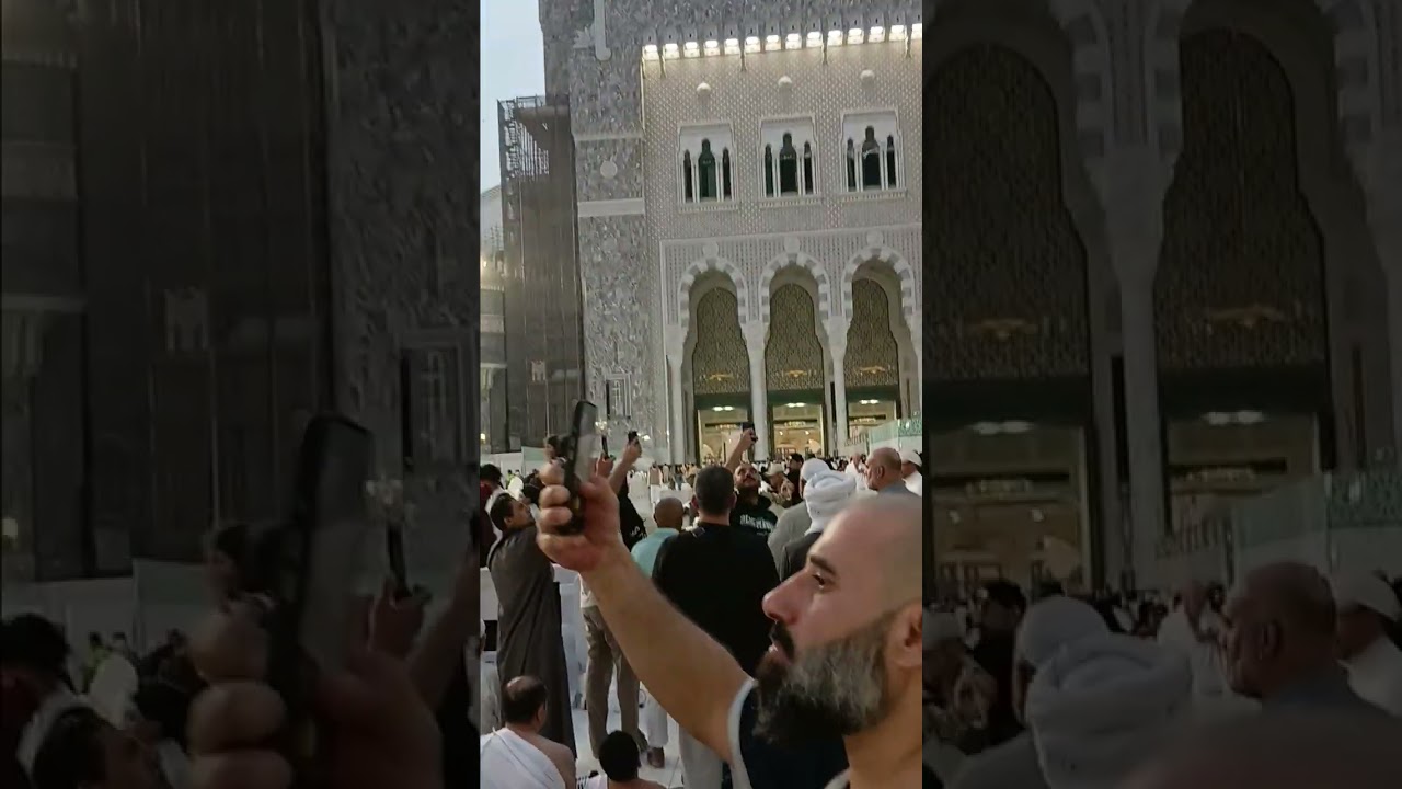 Beautiful Azan, in Mecca,  MashAllah. Saudi Arabia 