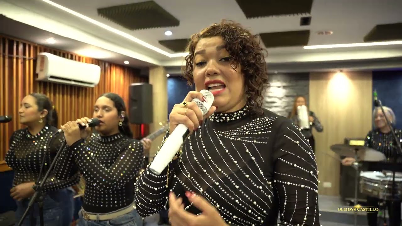 Me dejaste sin nada -homenaje A Patricia teheran #vallenato romántico bleidy Castillo La Voz de oro