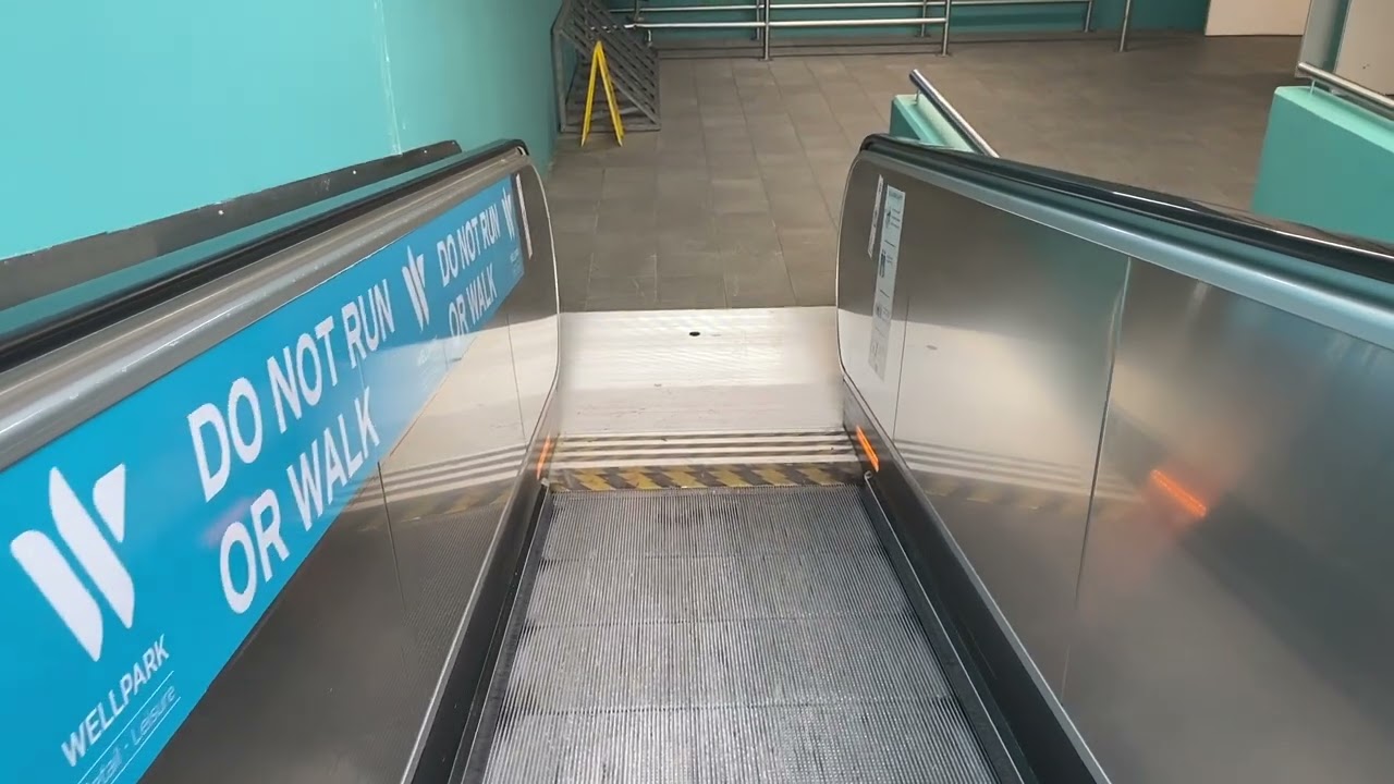 Thyssenkrupp Travelator, Wellpark Retail & Leisure, Galway City