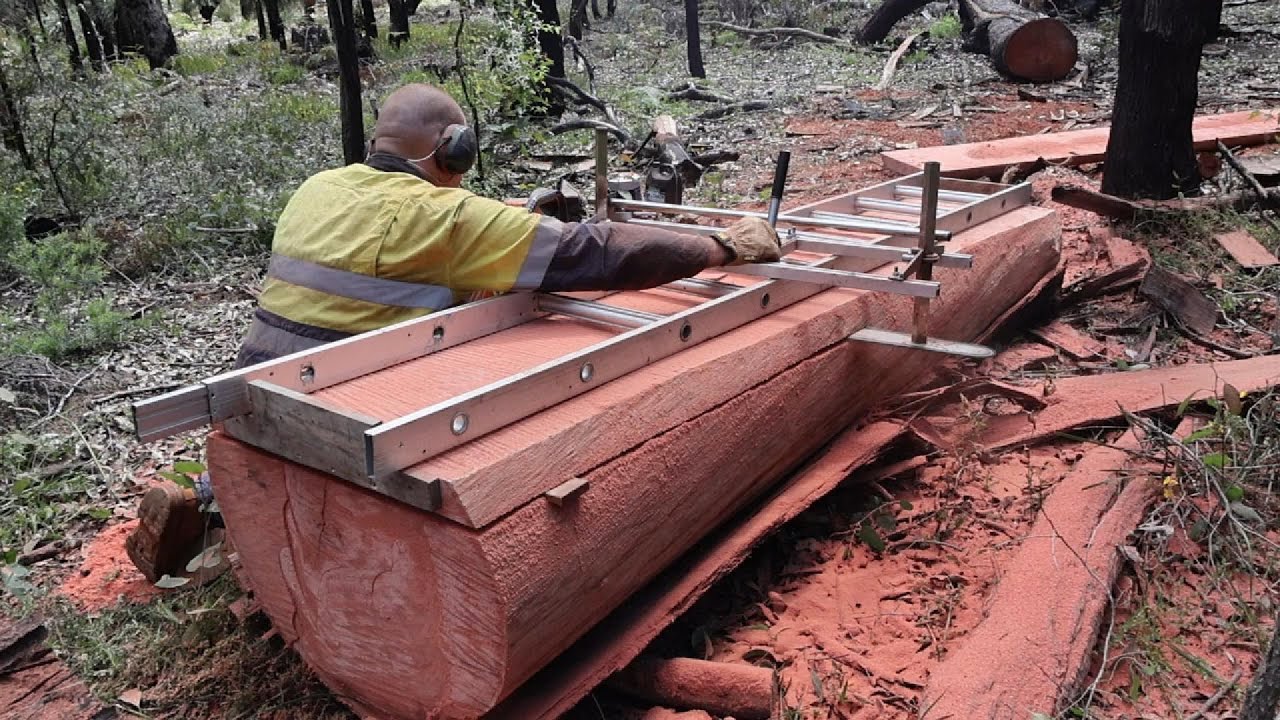 Jarrah Chainsaw Milling