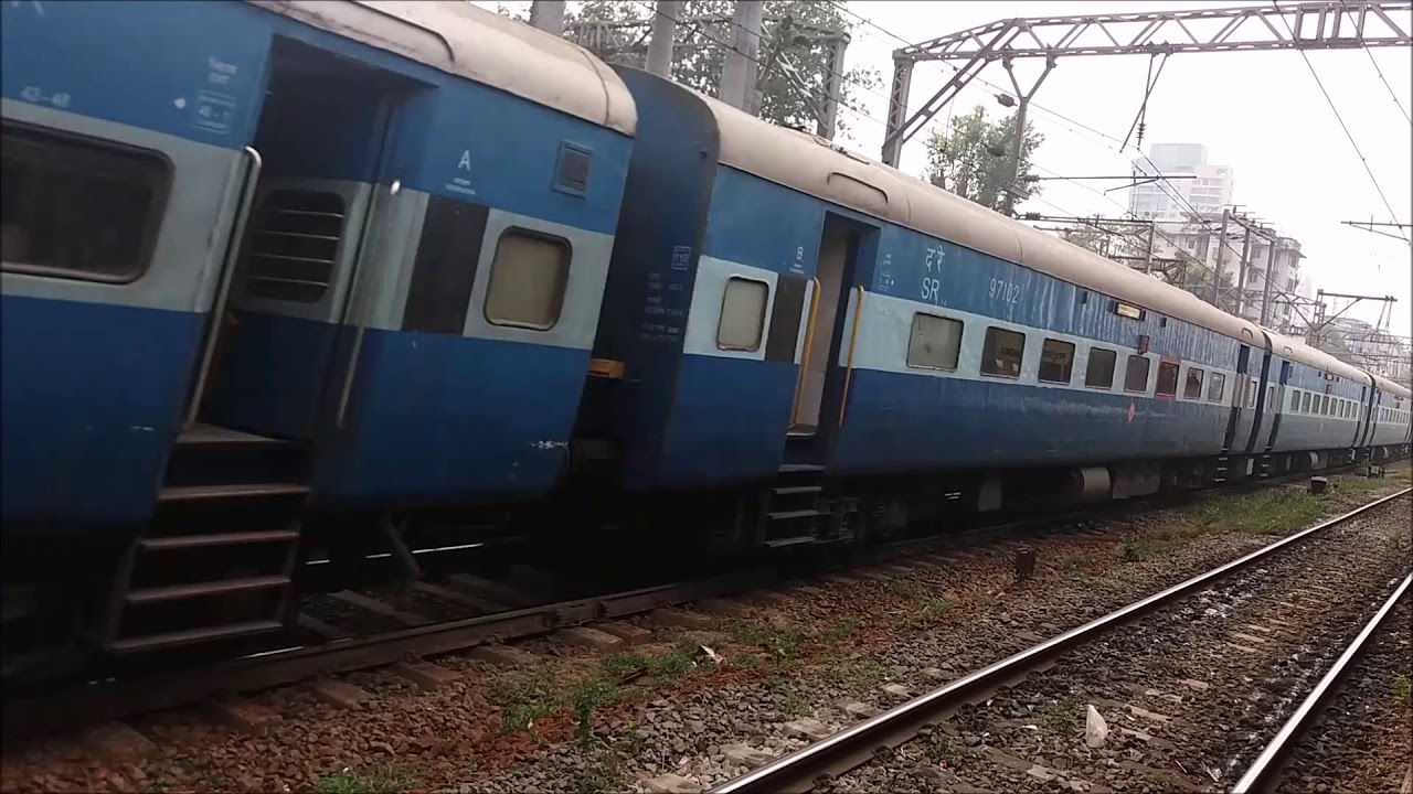 16331 MUMBAI TRIVANDRUM EXPRESS SHOWS SUPERB ACCELARATION THROUGH MATUNGA