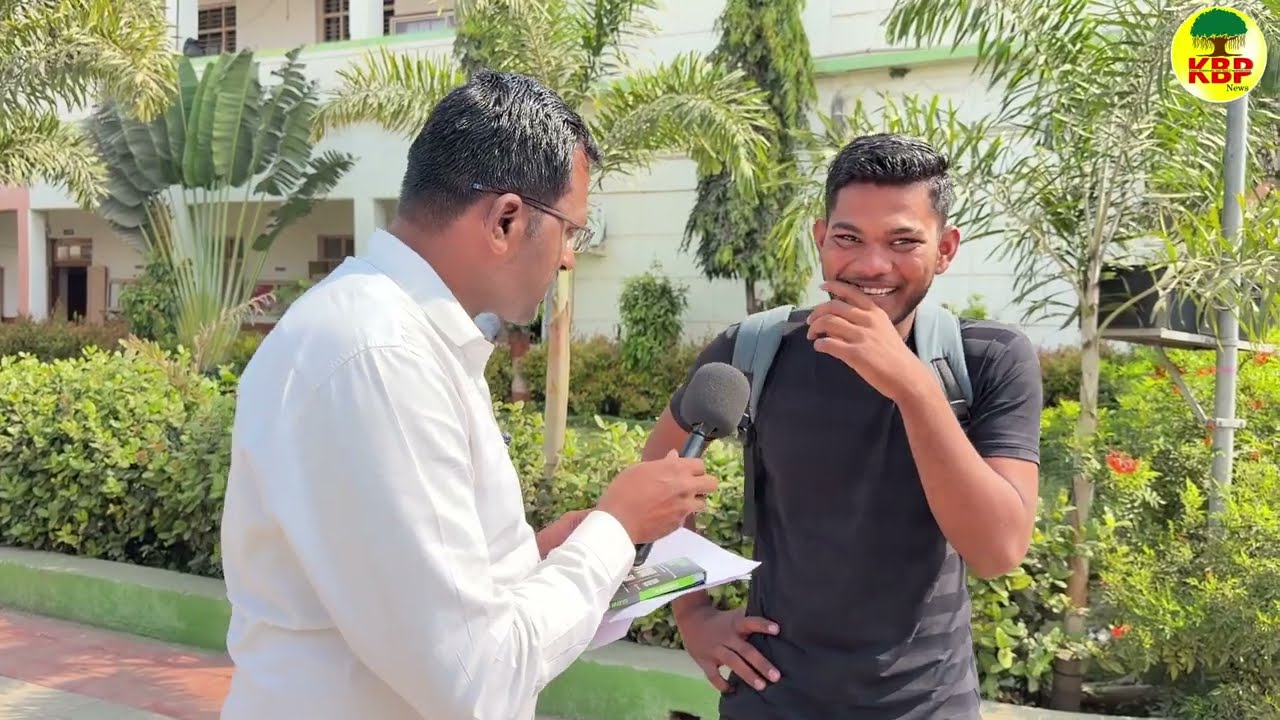 मराठी भाषा संवर्धन पंधरवडा निमित्त KBP महाविद्यालयात चालता बोलता कार्यक्रम।