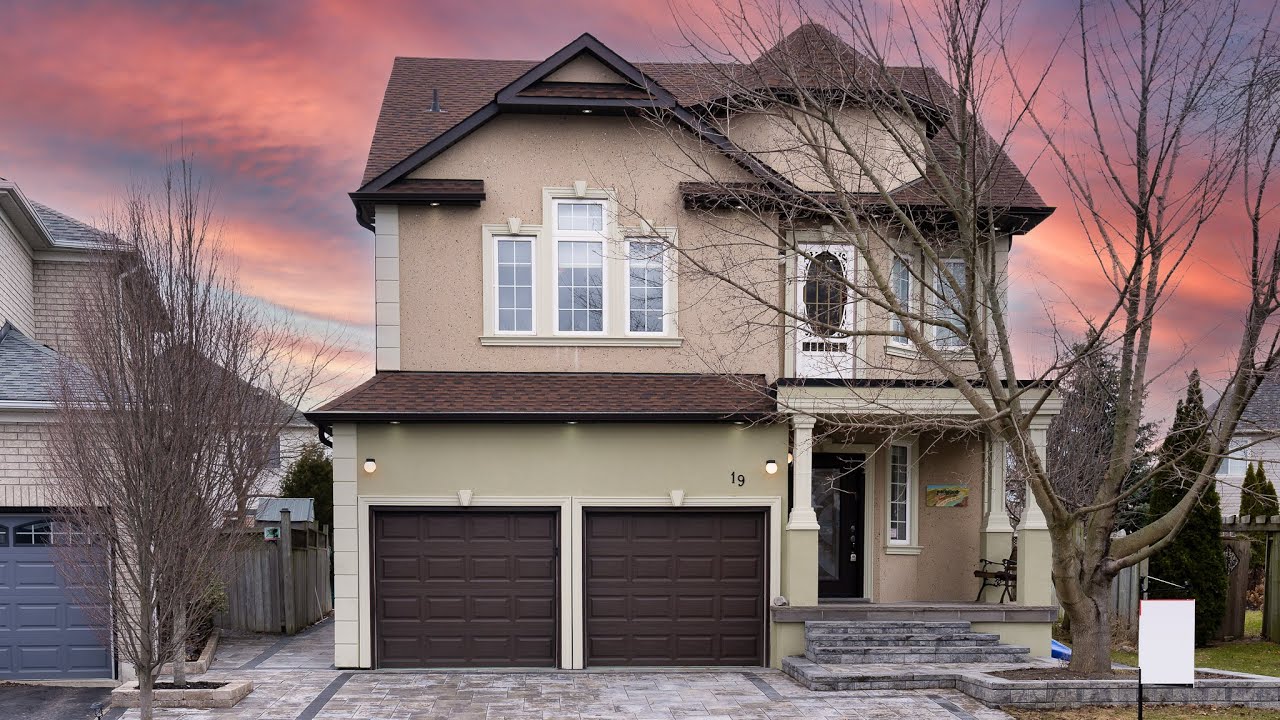 19 Channel Drive Whitby Ontario (Video tour)