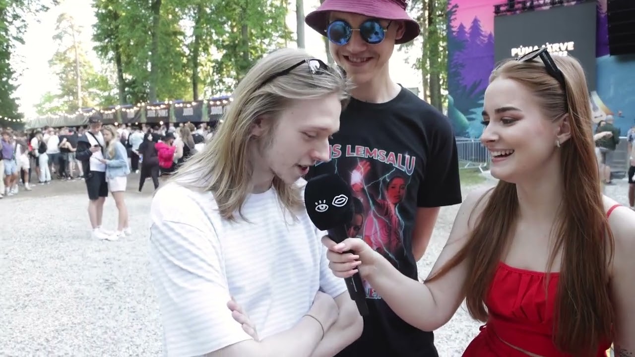 Noored Pühajärve jaanitulel: peole tasub tulla ikka vallalisena!