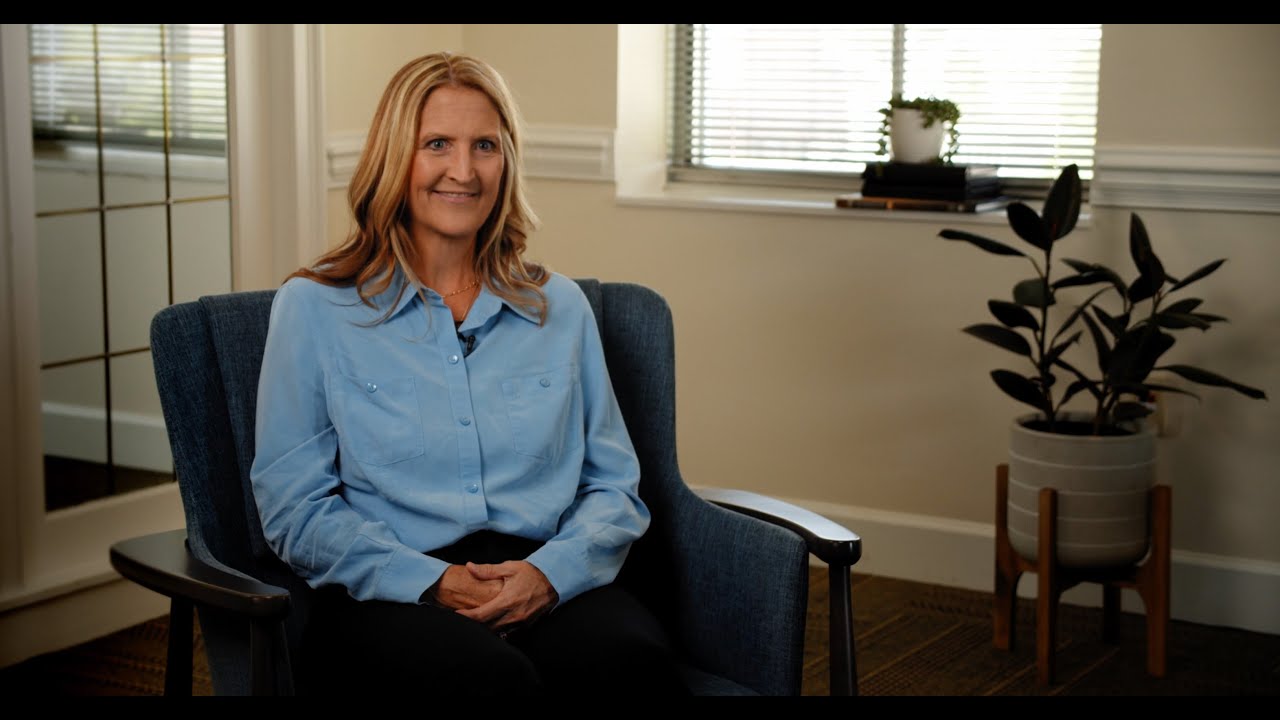 Dr. Cynthia Brown at Hamilton Physician Group-Calhoun Primary Care