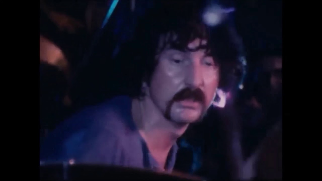 Pink Floyd - Careful With That Axe Eugene (Multi-Show Video)