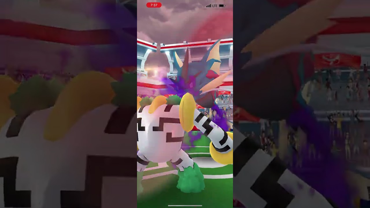 Pokemon Go | Mega Gyarados Raid + Mega Evolving for the Pokédex