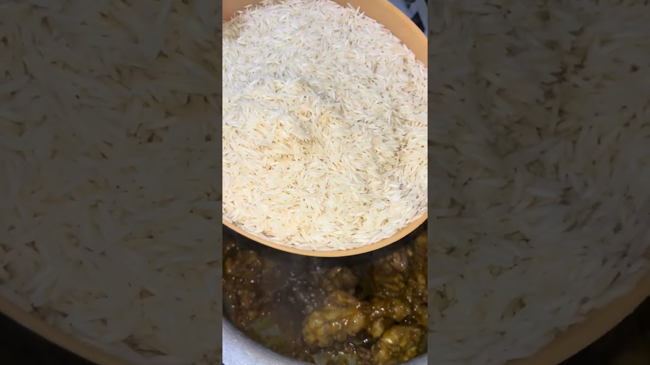 Chicken 🍗 Biriyani#subscribe #homemadereceipe #easytomake#chickenbiriyanirecipe #parultwr 