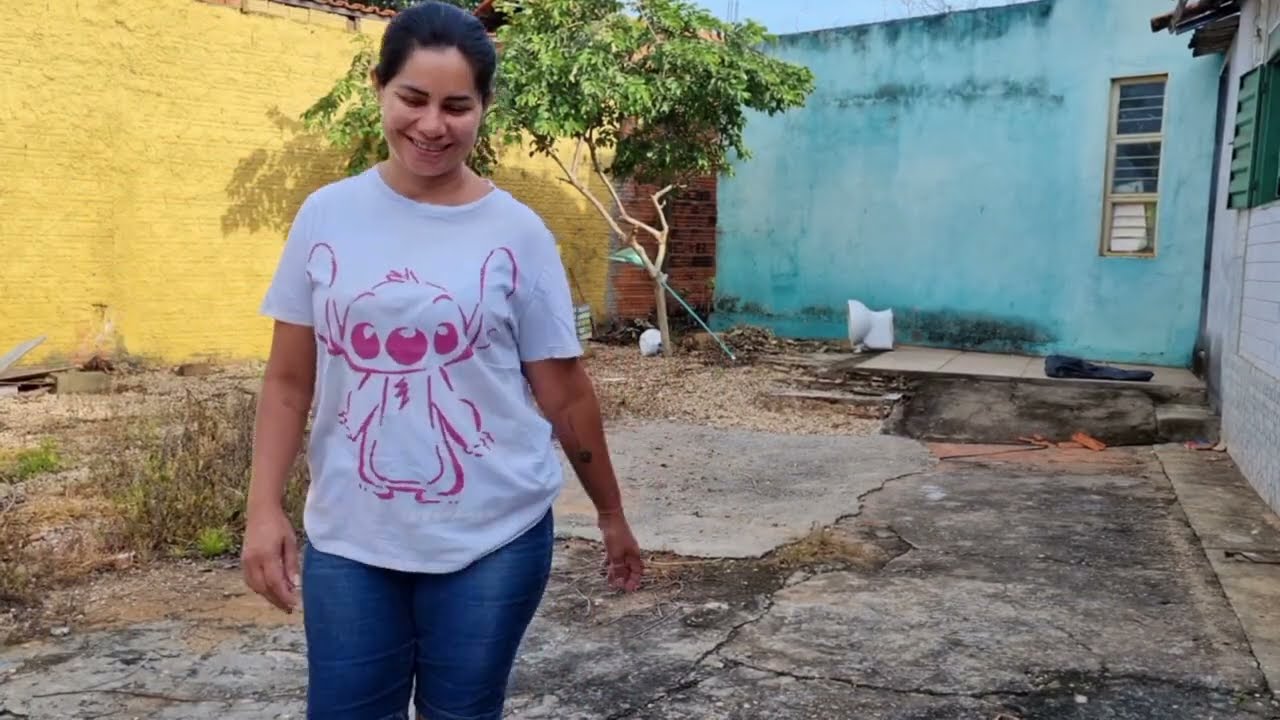 VEM ACOMPANHAR A ORGANIZAÇÃO DA FRENTE DA CASA