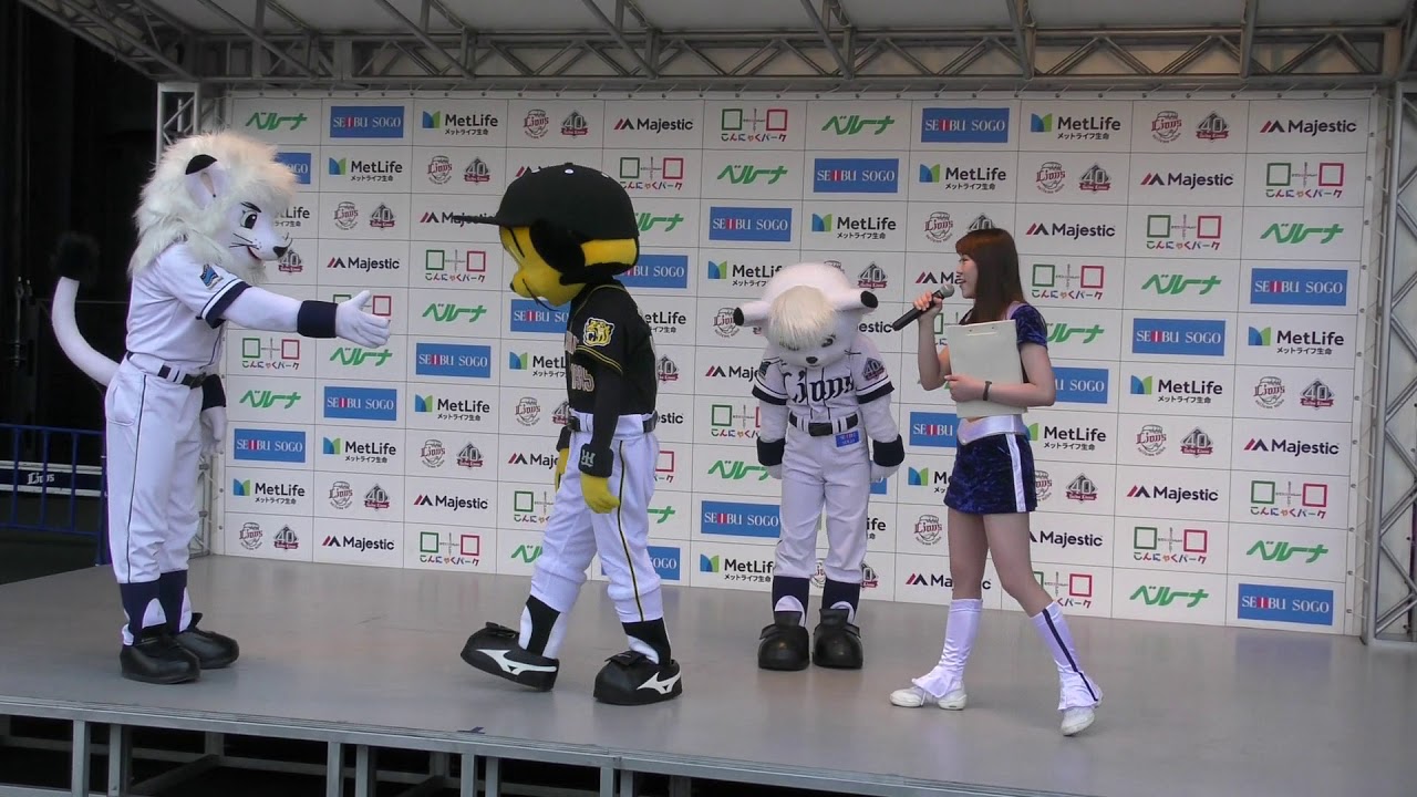 お笑いの師匠トラッキーの来場！！変人モードに突入するレオ　みんなで志村けんのモノマネだぁ！！　２０１８．６．２