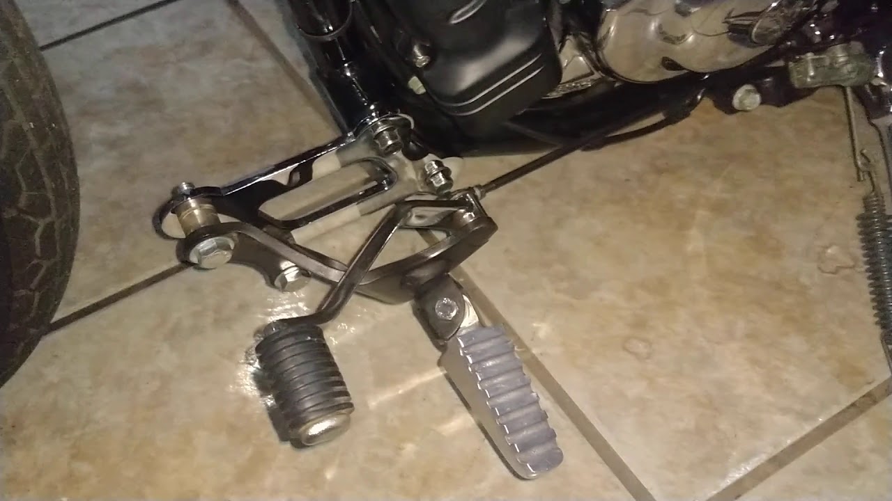 Comando avan&ccedil;ado drag star bobber custom