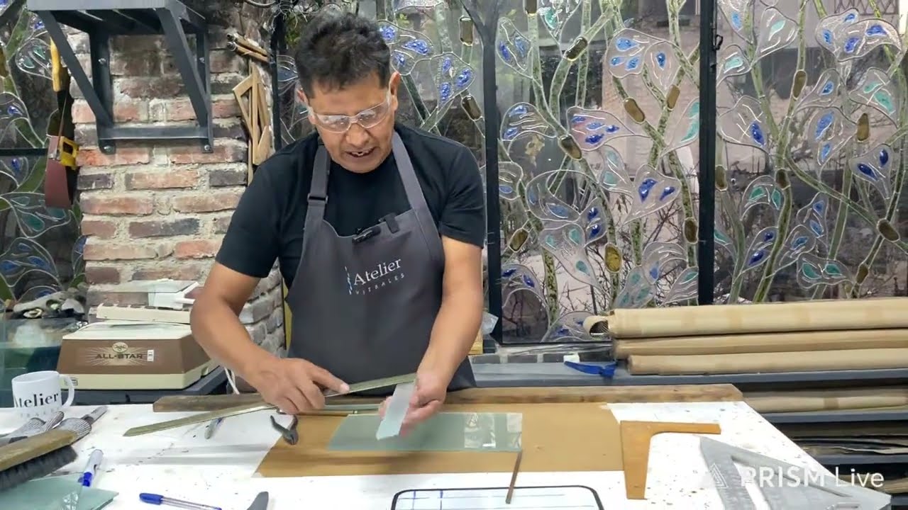 Uso de escantillón - Atelier Vitrales
