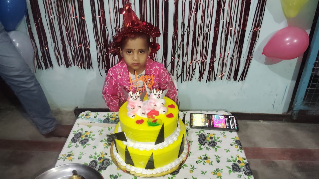 Lado ke birthday🎂😍 mein gaon ki मन्दिर मैं हुई बहुत बड़ी