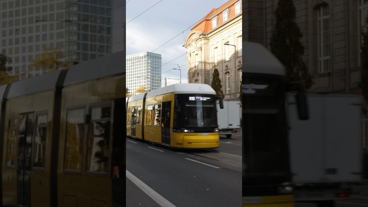 Bombardier Flexity Berlin in Berlin🇩🇪 #tram #publictransport #berlin #shorts