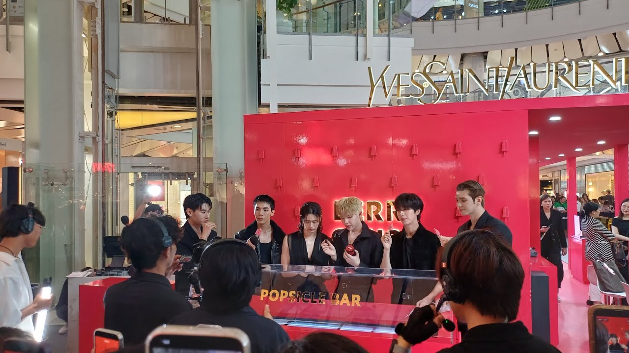 ATLAS แอทลาส (แนวตั้ง) YSL LIBRE BERRY EVENT #atlas #แอทลาส #BERRYCRUSH #YSLBEAUTYTH