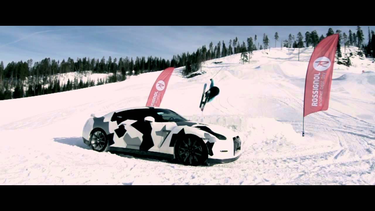 SKI NISSAN GT-R