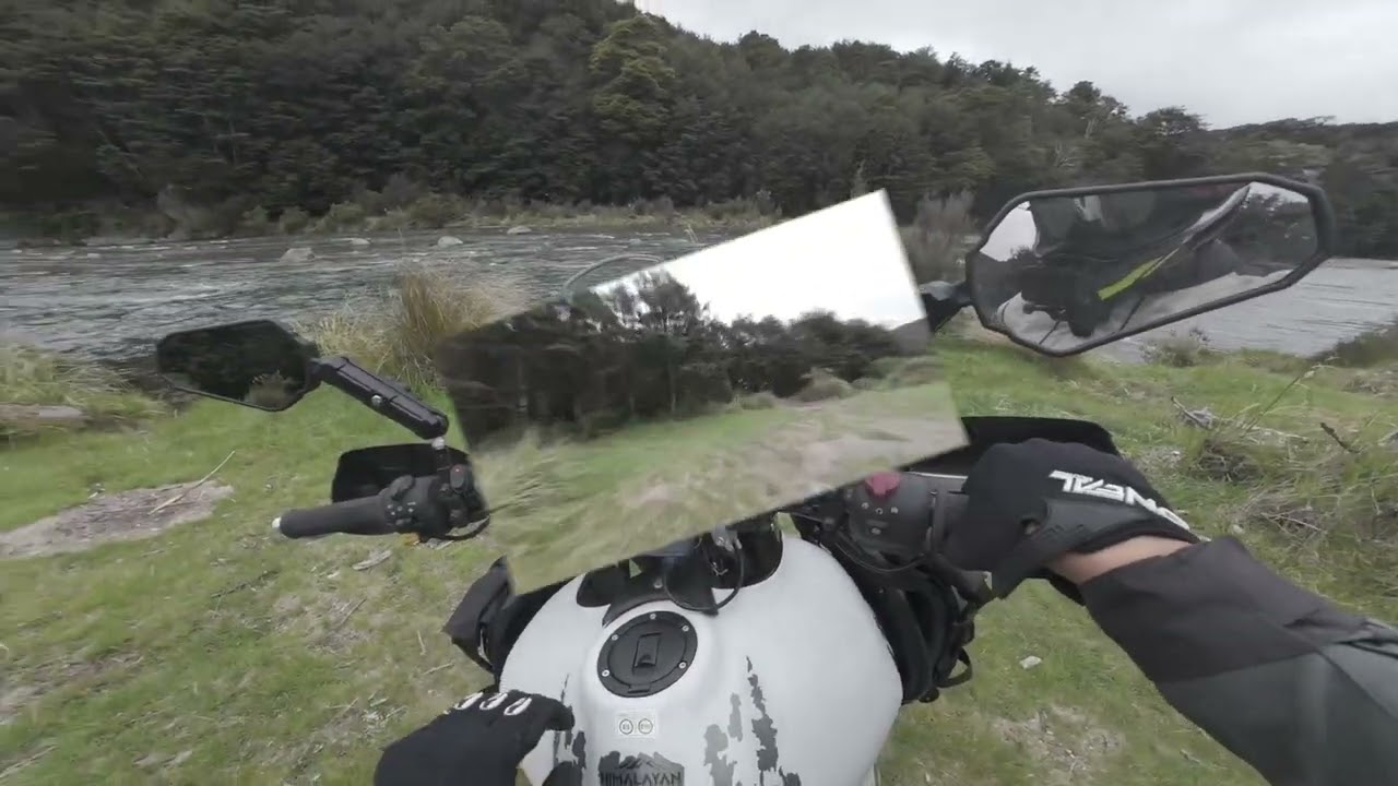 RE Himalayan 450 Exploring Waipakihi. Disaster CRASH!!