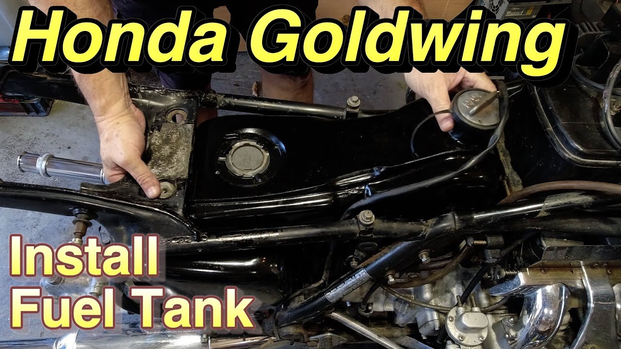 Honda Goldwing | Установка топливного бака 🛵