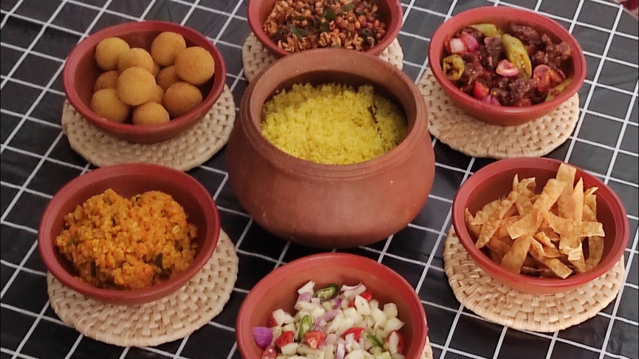 විශේෂ දවසක මං හදපු කෑම වේලක් 🥰 #mealsbyrandi #specialmenu #riceandcurry #yellowrice #chicken #cutlet