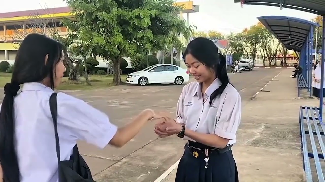 ส่งงานนาฏยศัพท์ ม.4/7