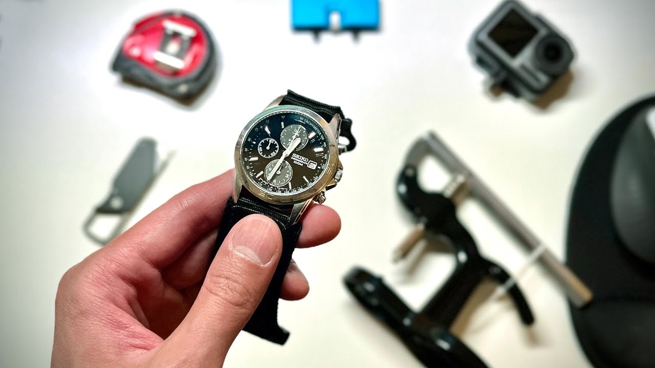 Repairing a $20 Used Seiko | Crystal Replacement and Case Polish