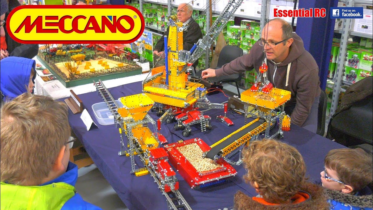 MECHANISED MECCANO CONSTRUCTION SET at MODEL TRACTOR, PLANT & CONSTRUCTION SHOW