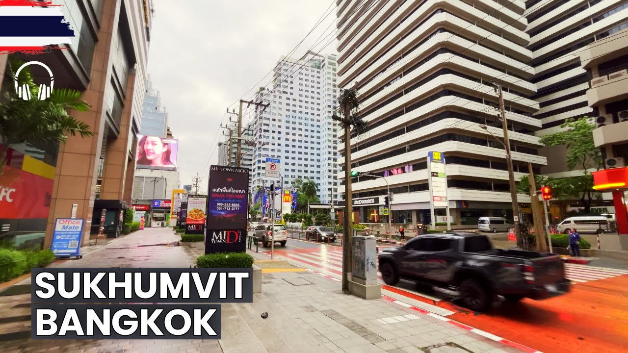 Relaxing 6AM Bangkok Walk 🇹🇭 | Sukhumvit After Rain | No Music, Real Sounds | 4K Morning City Tour