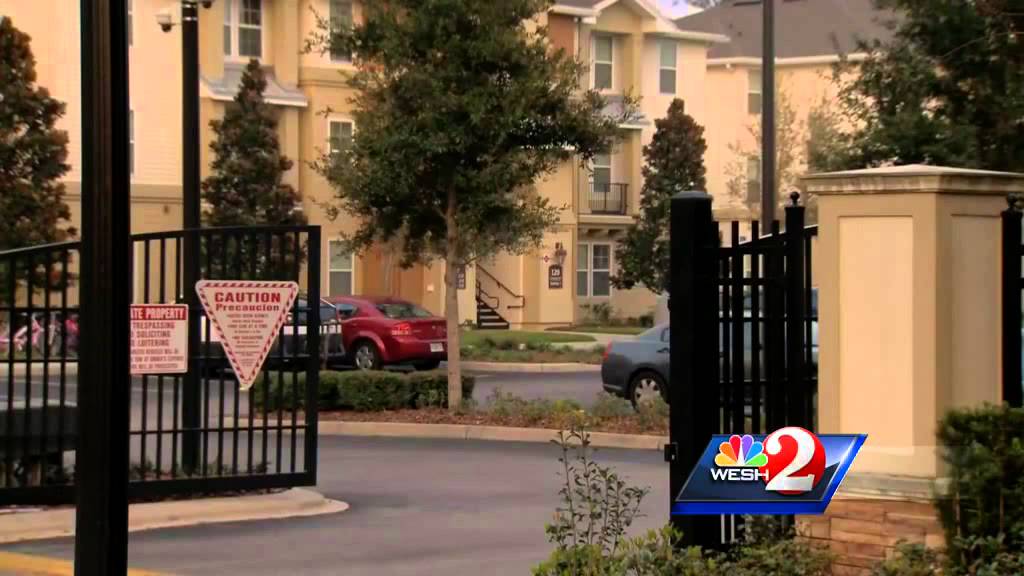 Police: Mom arrested after driving with son on hood of car