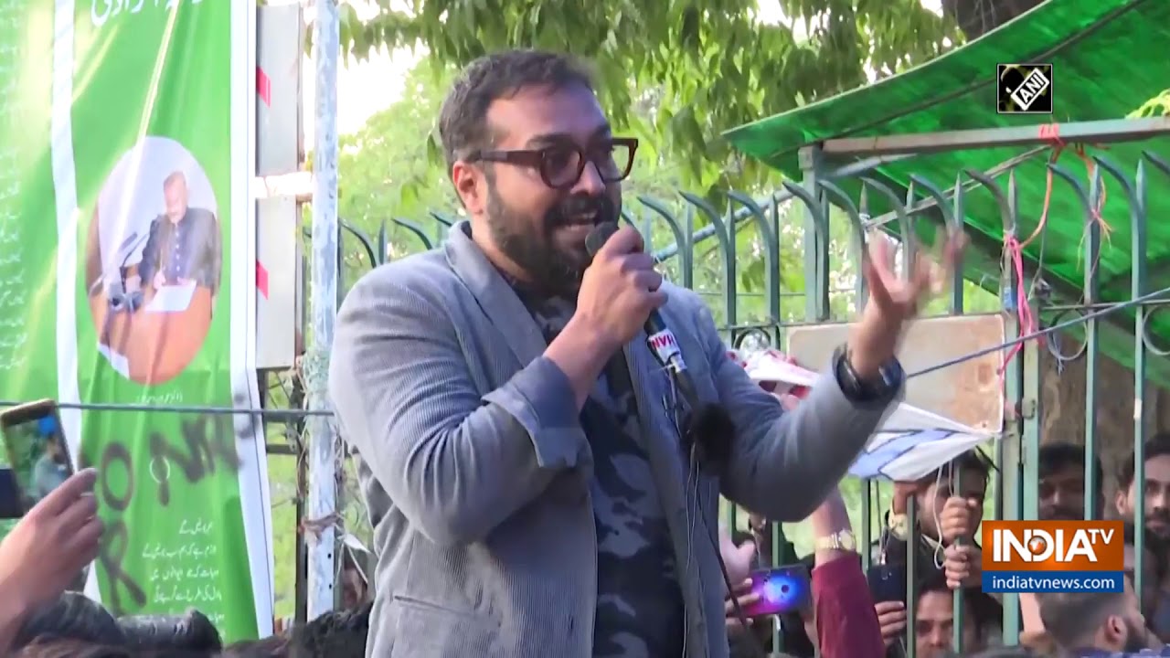 Filmmaker Anurag Kashyap joins Jamia protest