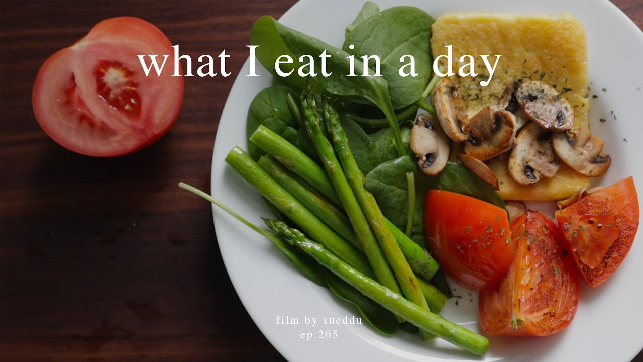 What I eat in a day, Cooking for myself without meat.