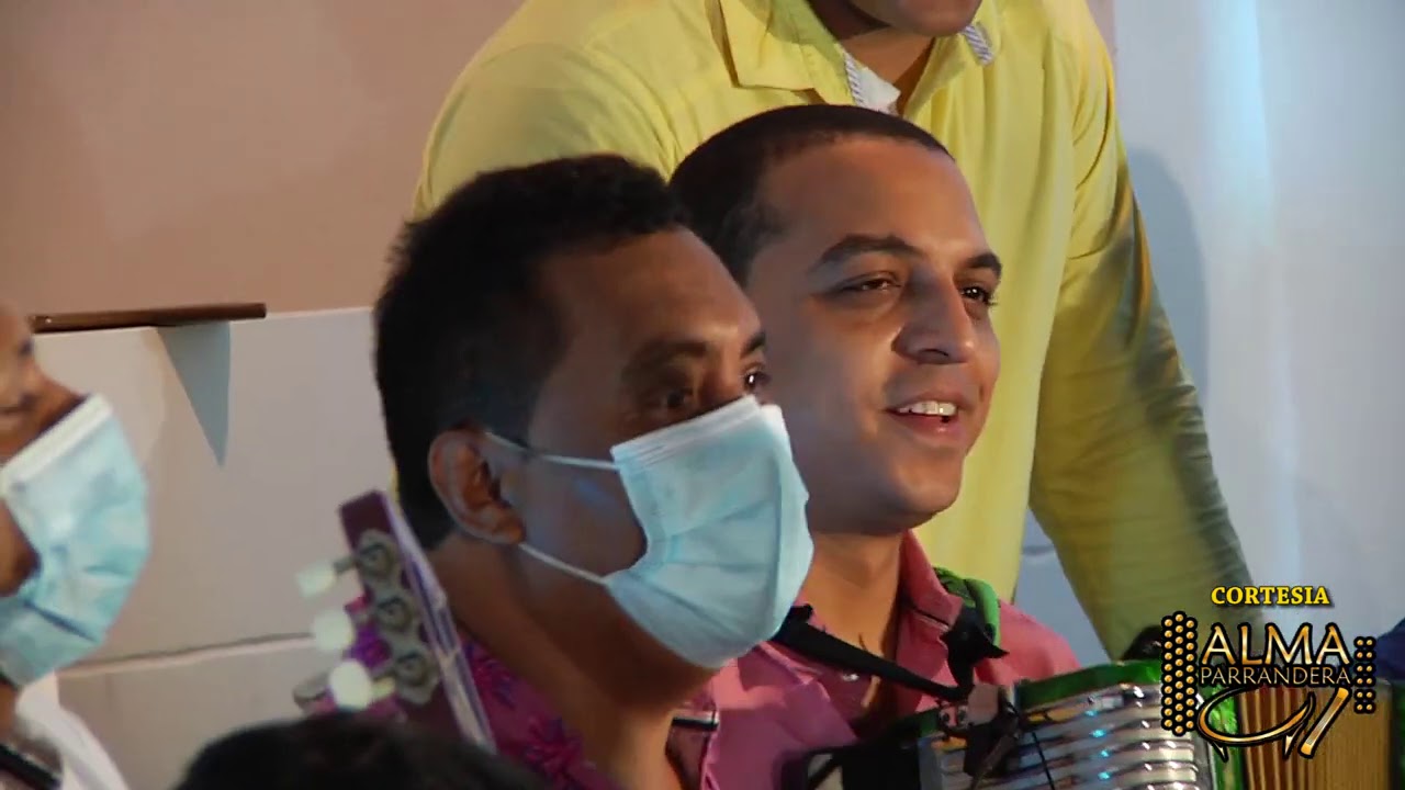 LA HISTORIA DE LA CANCION GANO EL FOLCLOR DE ROBERTO CALDERO ACOMPAÑADO DEL PRIMO DE JUANCHO ROIS