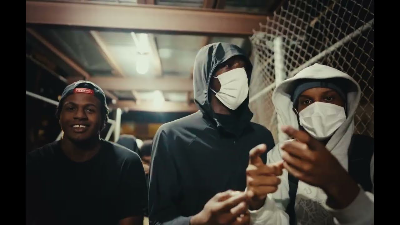 Kay30 x Breezo Floxks – Unfadeable (Shot by @WontonDesignz)