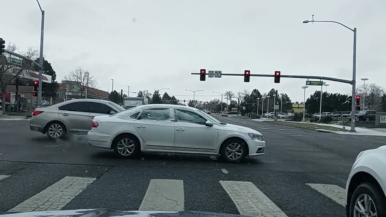 De regreso a la ciudad de Aurora, Colorado.