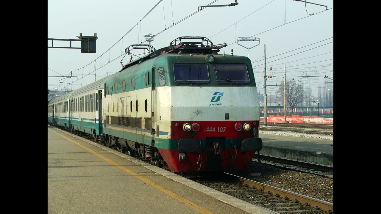 treni a reggio anno 2006 pt1:qualche bella sorpresa,la D445,la 645 040 e mezzi di aziende
